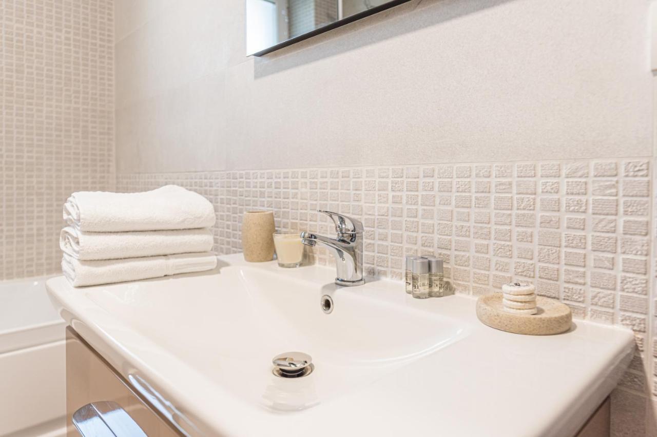 Apartament 2 Camere Narcis Braşov Eksteriør billede